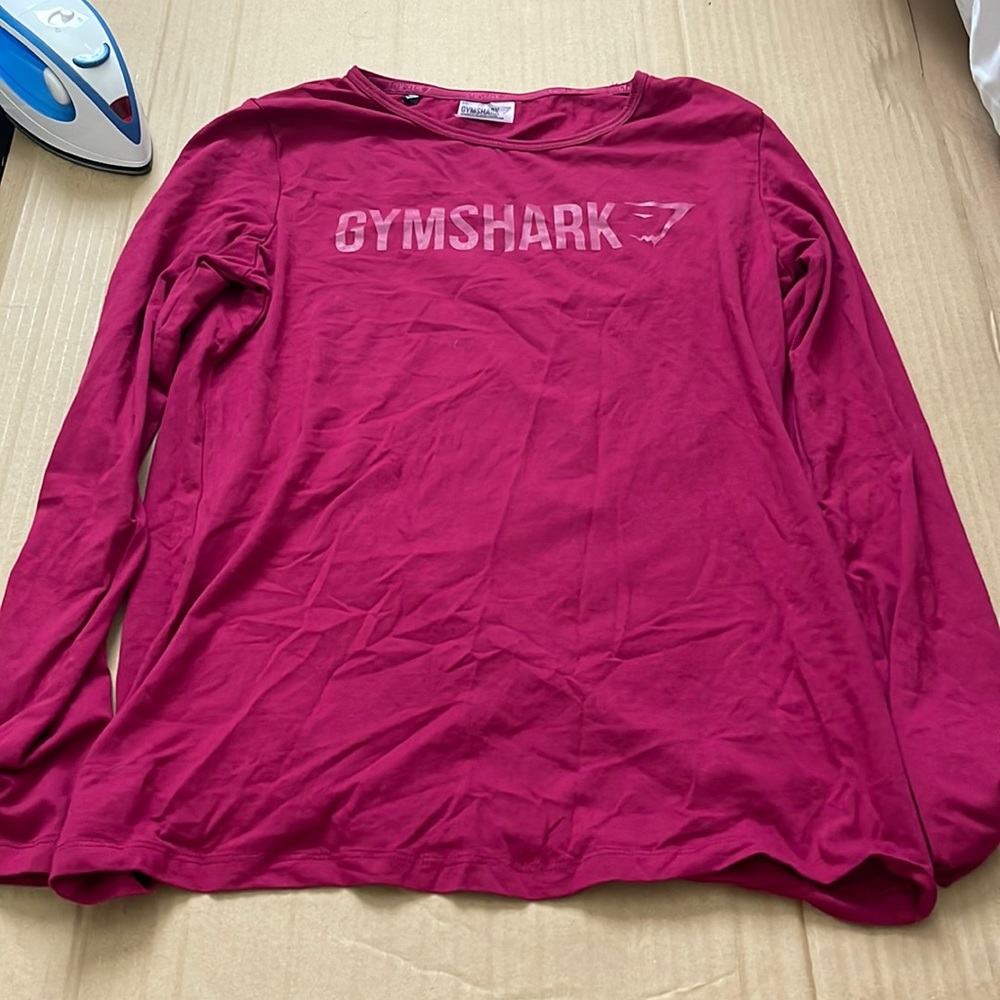 Gym shark shirt